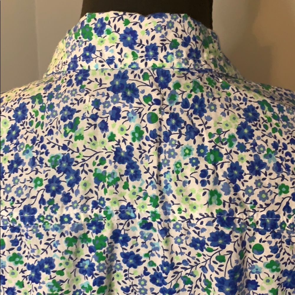 Old Navy Blue & Green Floral Button Down - Picture 5 of 6